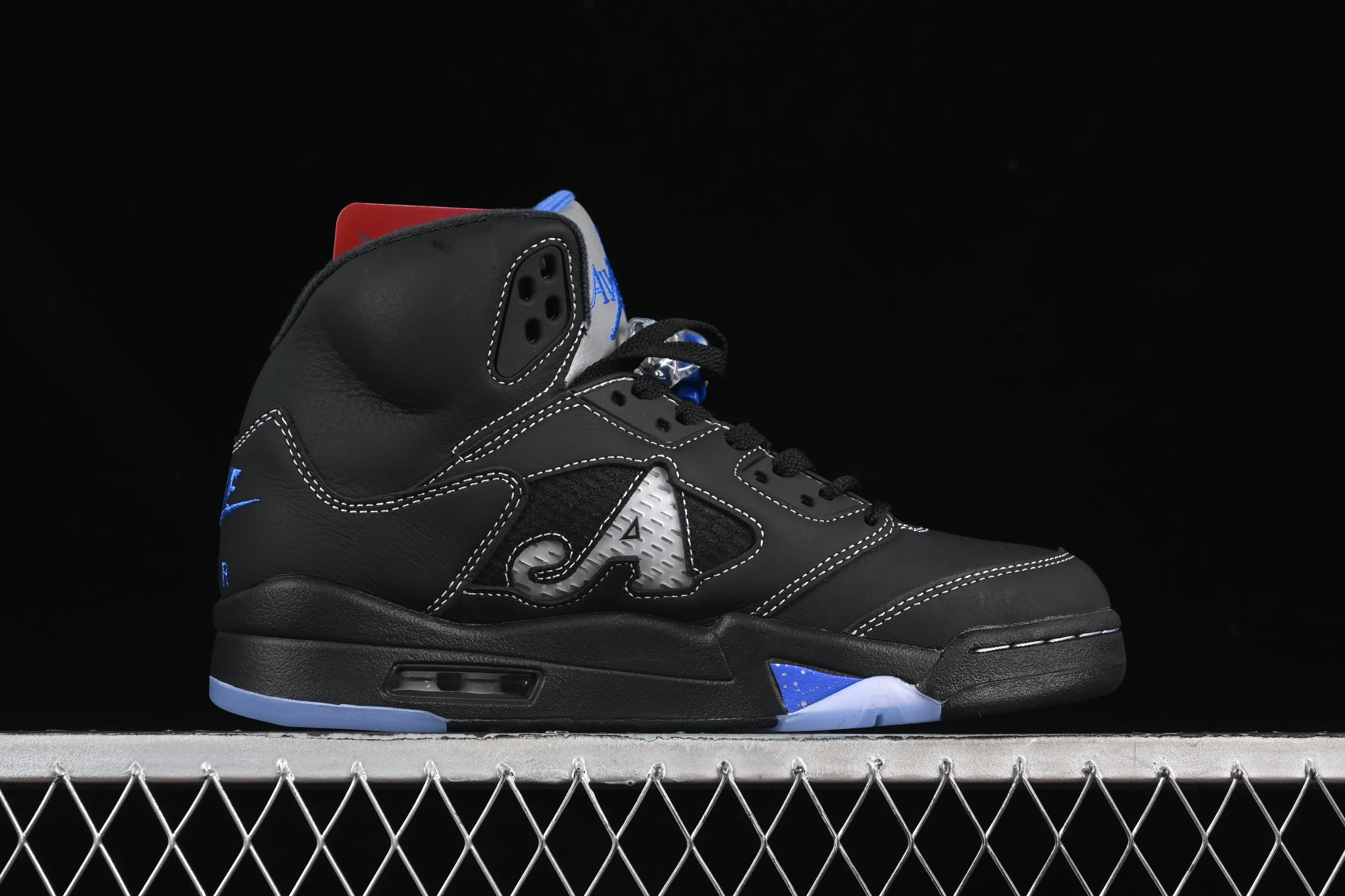 All categories Air Jordan Jordan series basketball shoes Air Jordan 5 L version Awake NY x Air Jordan 5 "Black Metallic" AJ5 Joe 5 joint model black and gray DV4982-004